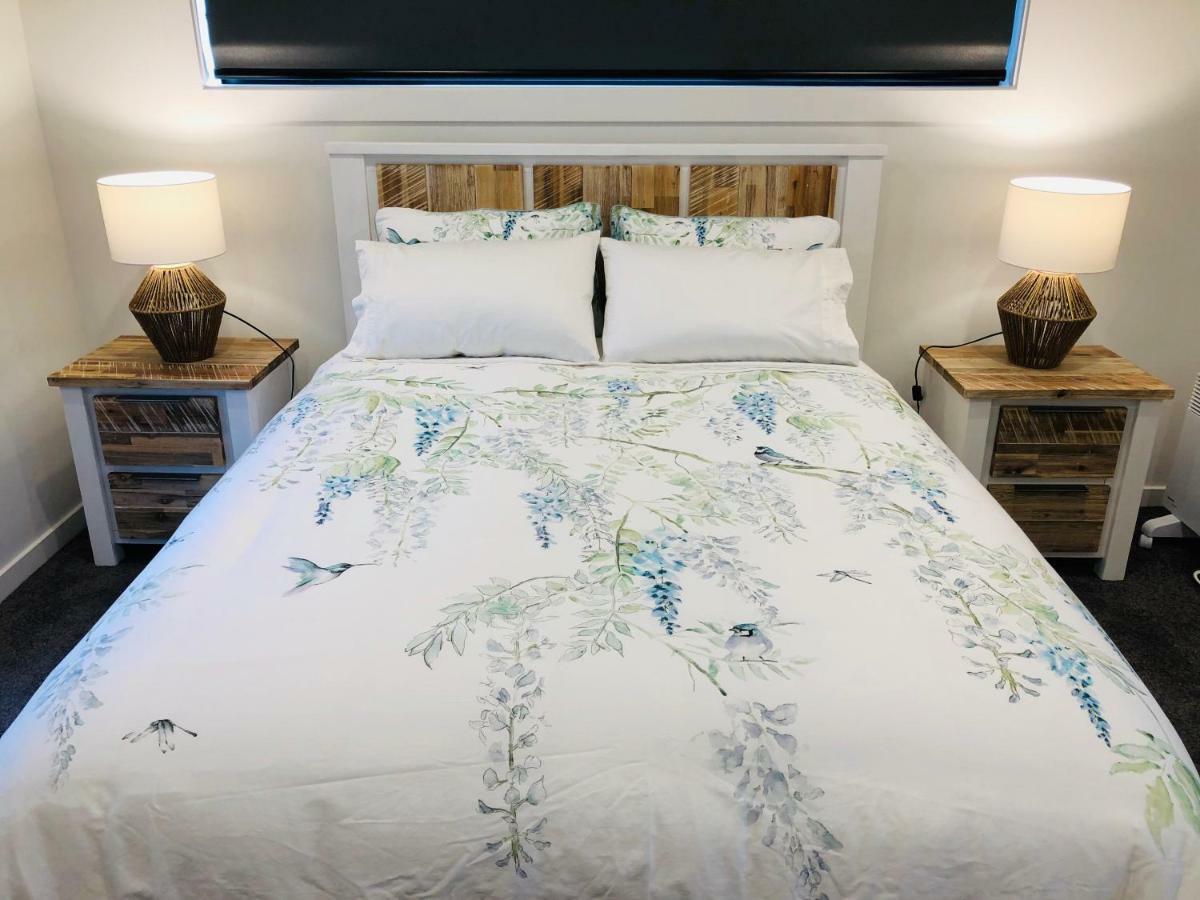 Central Park Gemini Apartments Гамильтон Экстерьер фото